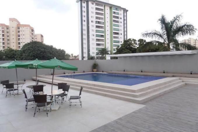 1810 - Flat Para Temporada Em Goiania-Proximo Ao Parque Areiao Exteriör bild