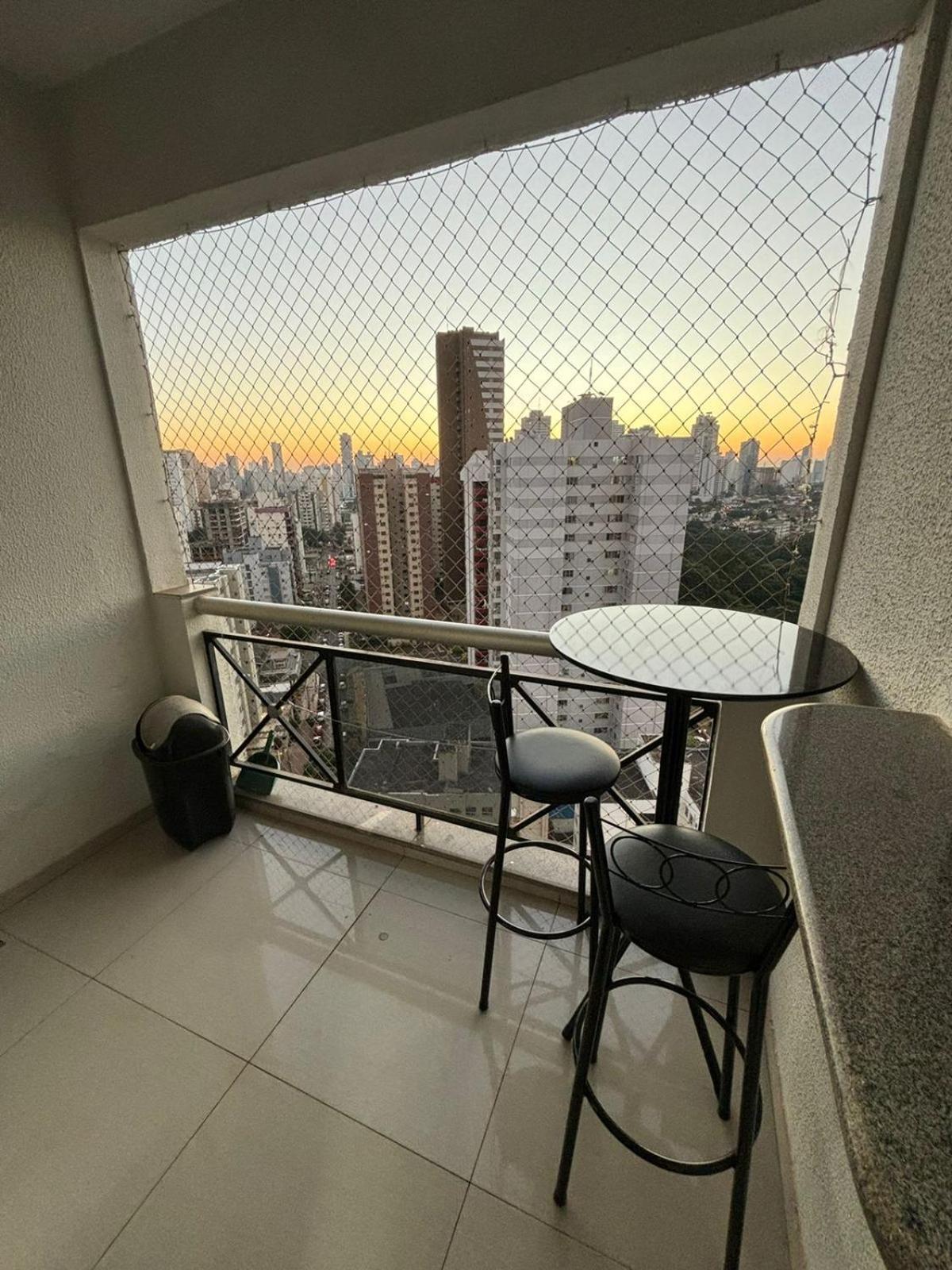 1810 - Flat Para Temporada Em Goiania-Proximo Ao Parque Areiao Exteriör bild