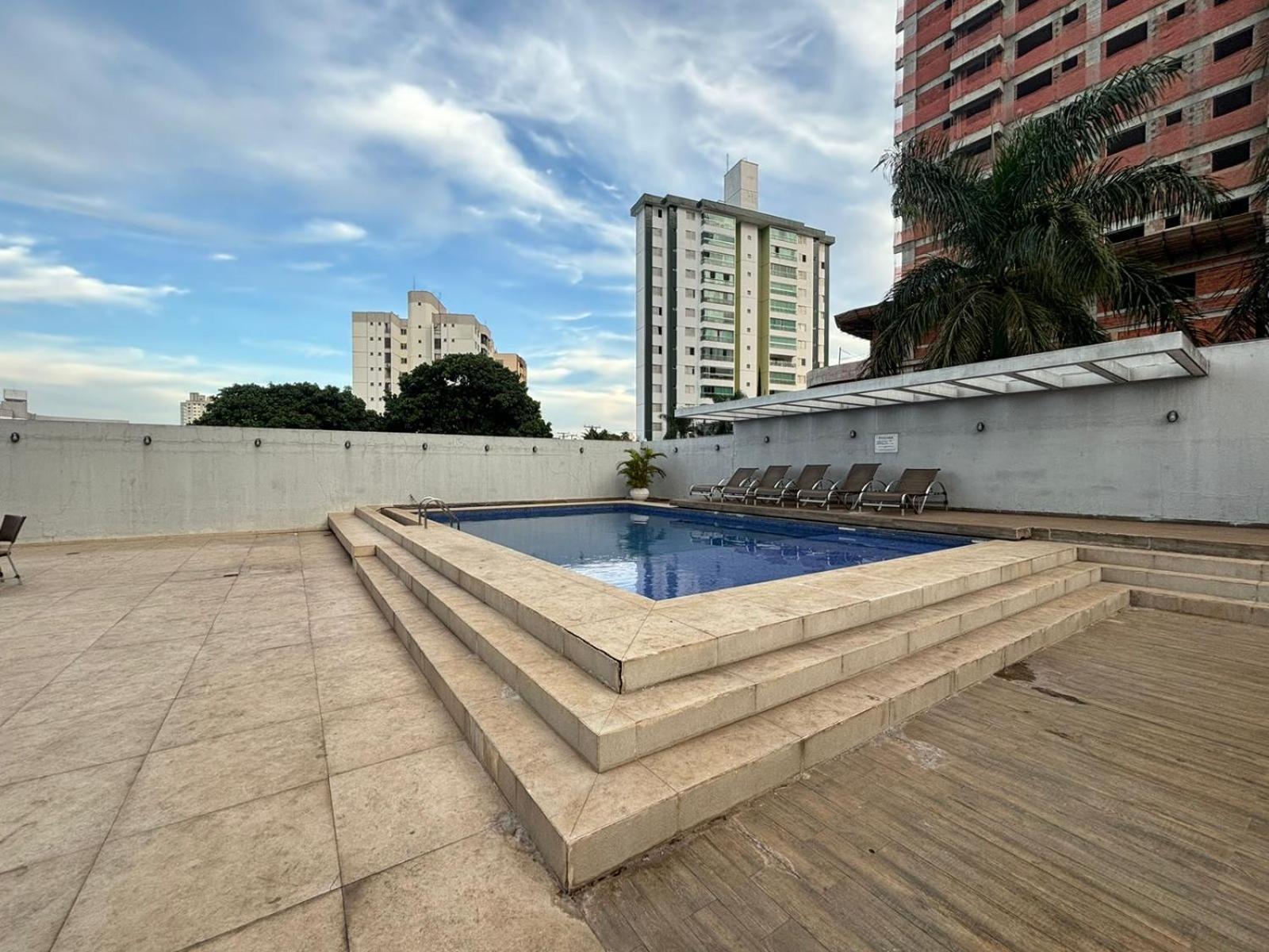 1810 - Flat Para Temporada Em Goiania-Proximo Ao Parque Areiao Exteriör bild